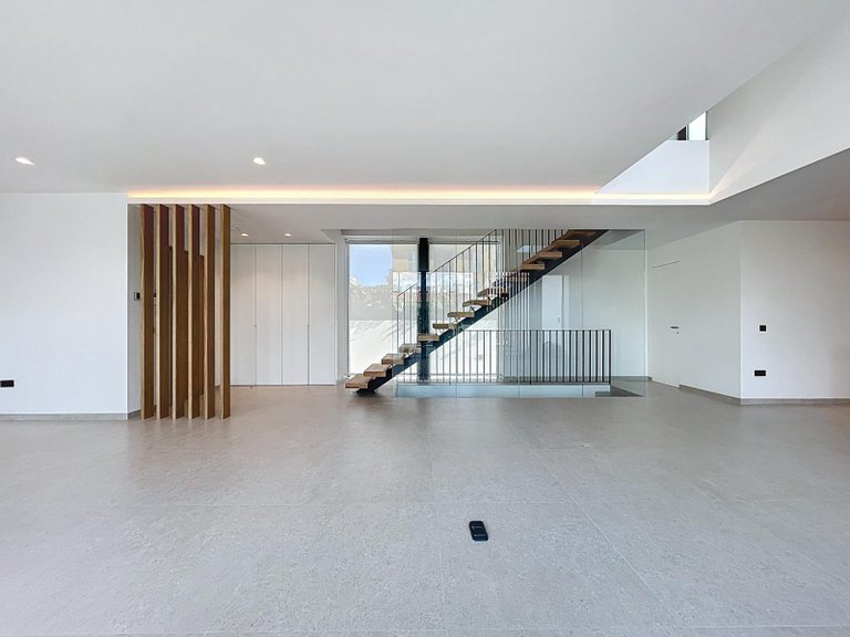 Villa for Sale in Alfaz Del Pi, Alicante 5