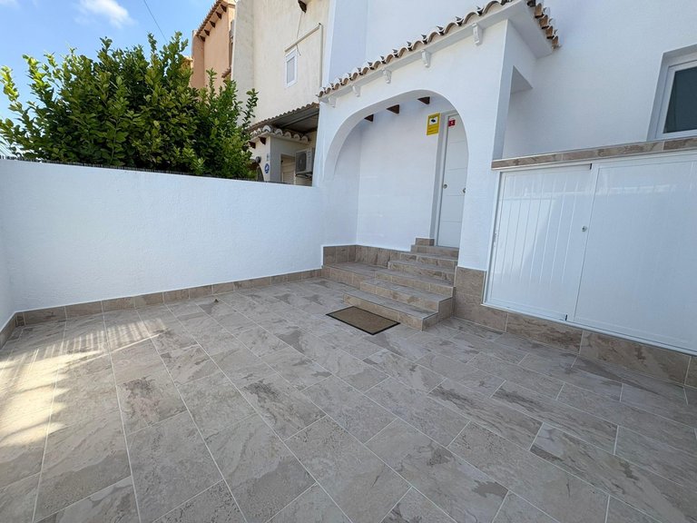 Town House for Sale in Costa Blanca Torrevieja, Alicante 19