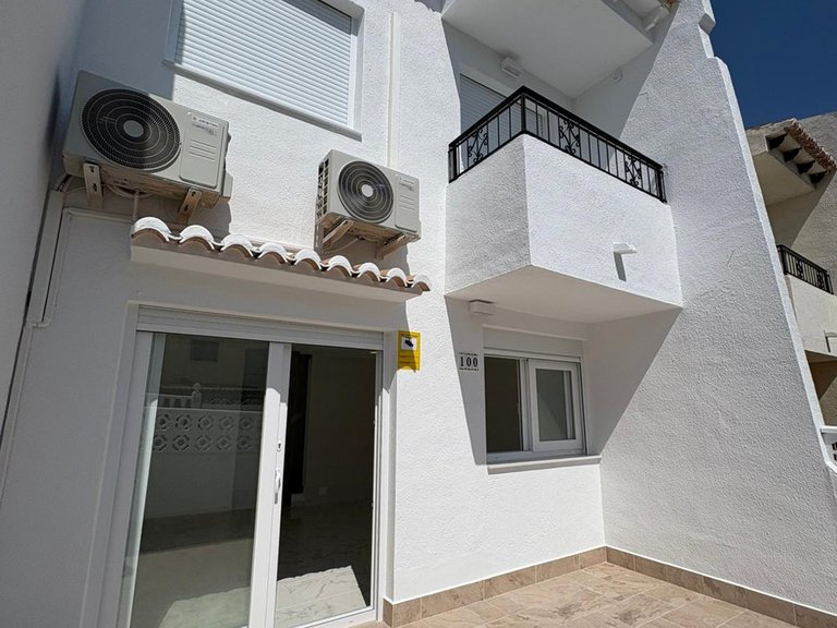 Town House for Sale in Costa Blanca Torrevieja, Alicante 27