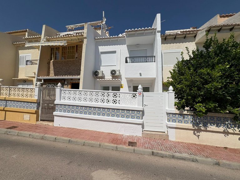 Town House for Sale in Costa Blanca Torrevieja, Alicante 32