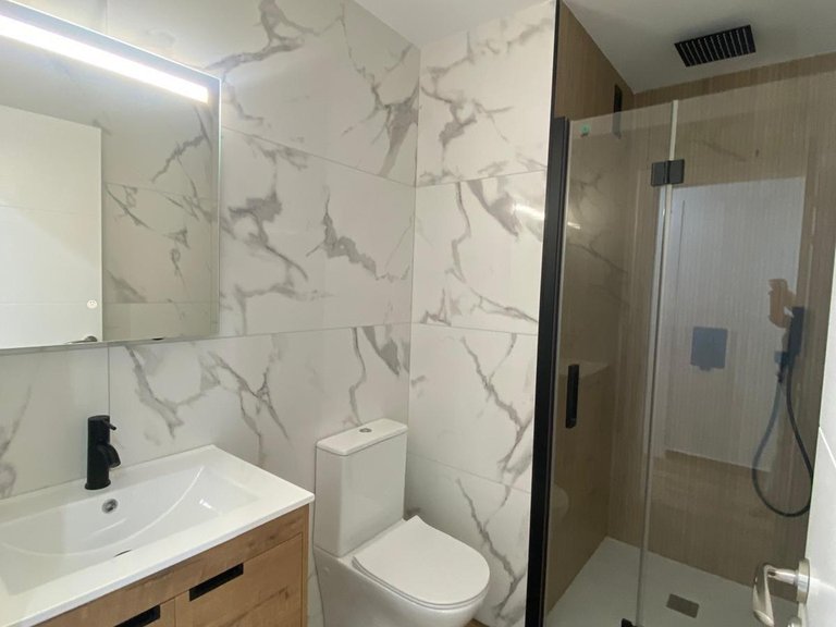 Apartment for Sale in Torrevieja, Alicante 11