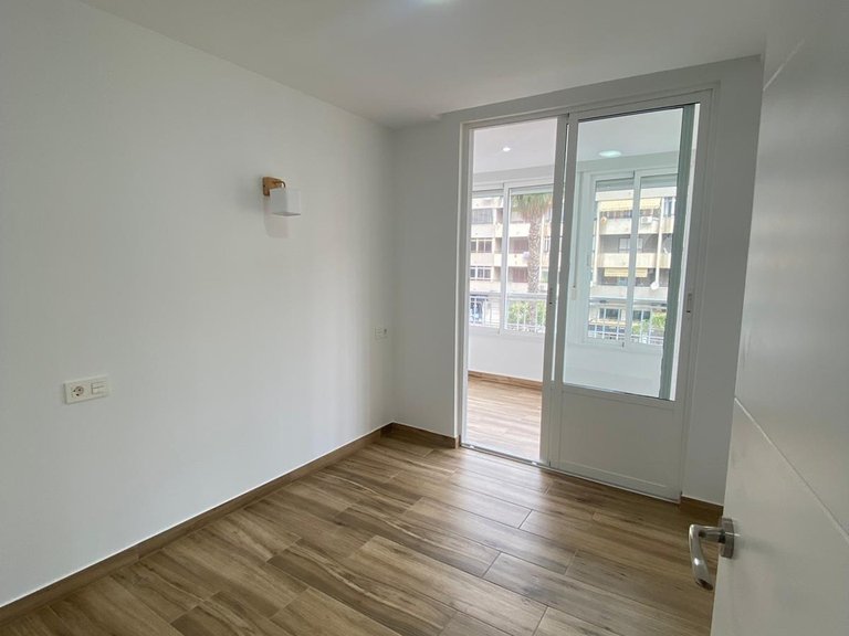 Apartment for Sale in Torrevieja, Alicante 12