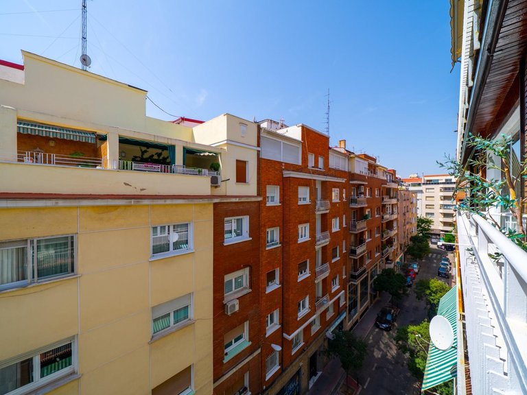 Apartment for Sale in Madrid, Madrid 12