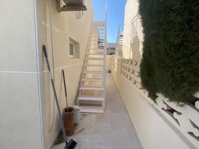 Villa for Sale in Torrevieja, Alicante 9