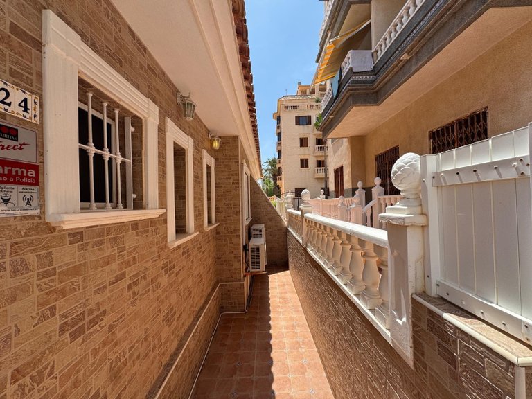 Apartment for Sale in Guardamar Del Segura, Alicante 3