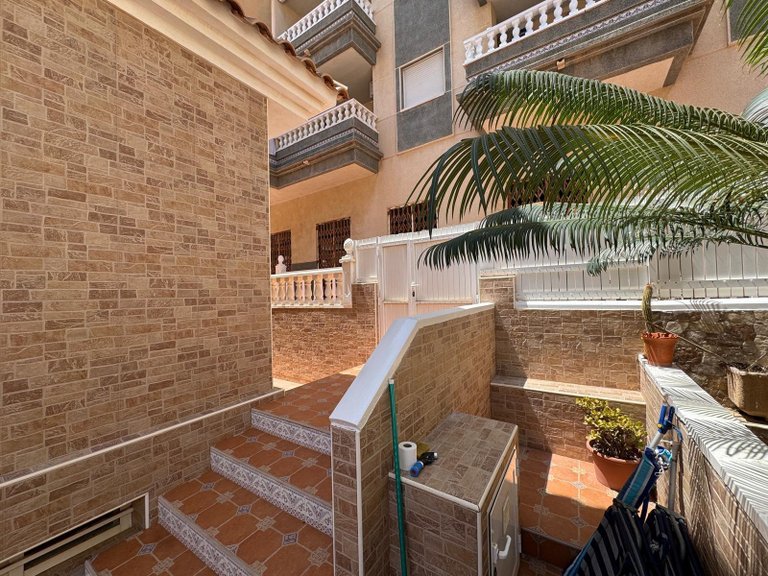 Apartment for Sale in Guardamar Del Segura, Alicante 4