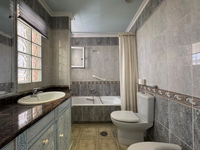 Town House for Sale in Costa Blanca Guardamar Del Segura, Alicante 43