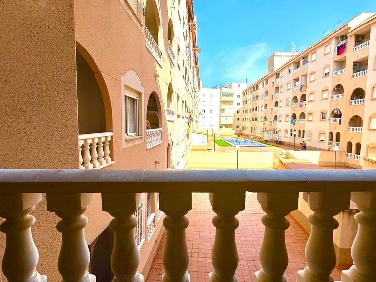Apartment for Sale in Torrevieja, Alicante 1