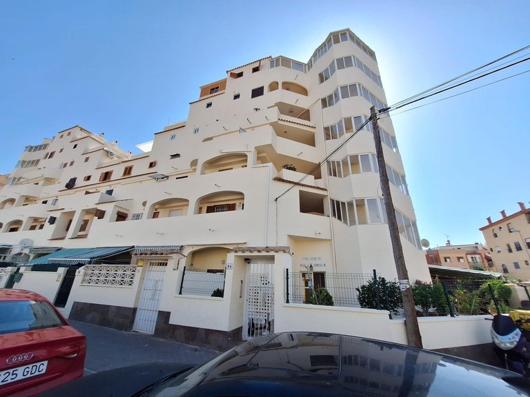 Apartment for Sale in Torrevieja, Alicante 1