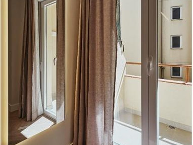 Apartment for Sale in Madrid, Madrid 13