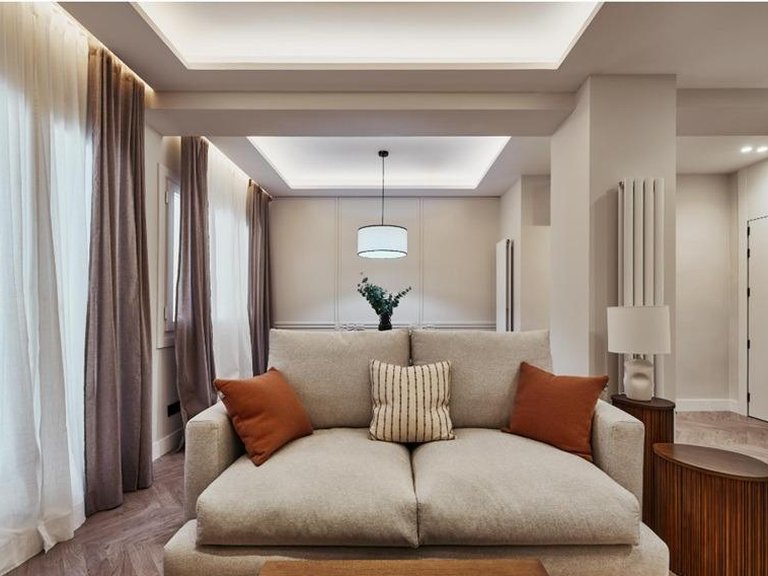 Apartment for Sale in Madrid, Madrid 2