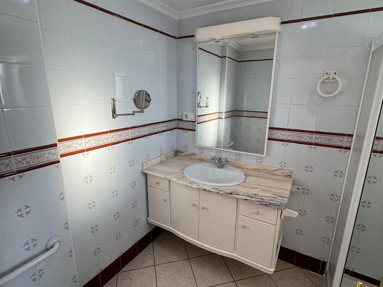 Apartment for Sale in Torrevieja, Alicante 12
