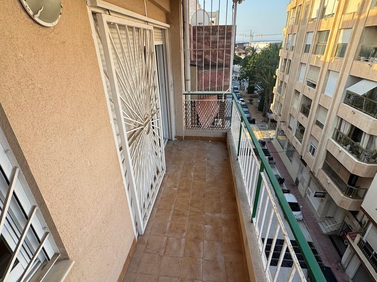 Apartment for Sale in Torrevieja, Alicante 14