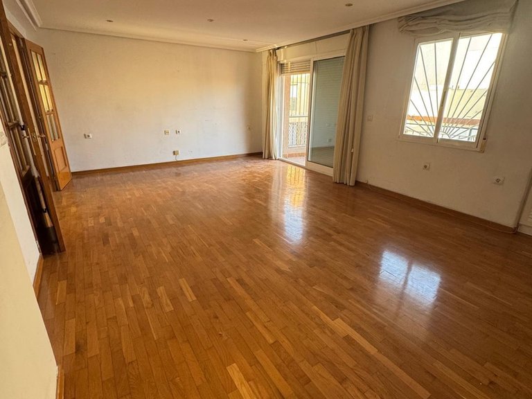 Apartment for Sale in Torrevieja, Alicante 3