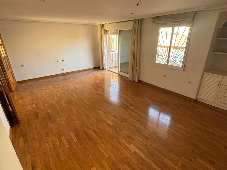 Apartment for Sale in Torrevieja, Alicante 4