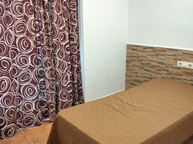 Town House for Sale in Alicante, Alicante 11