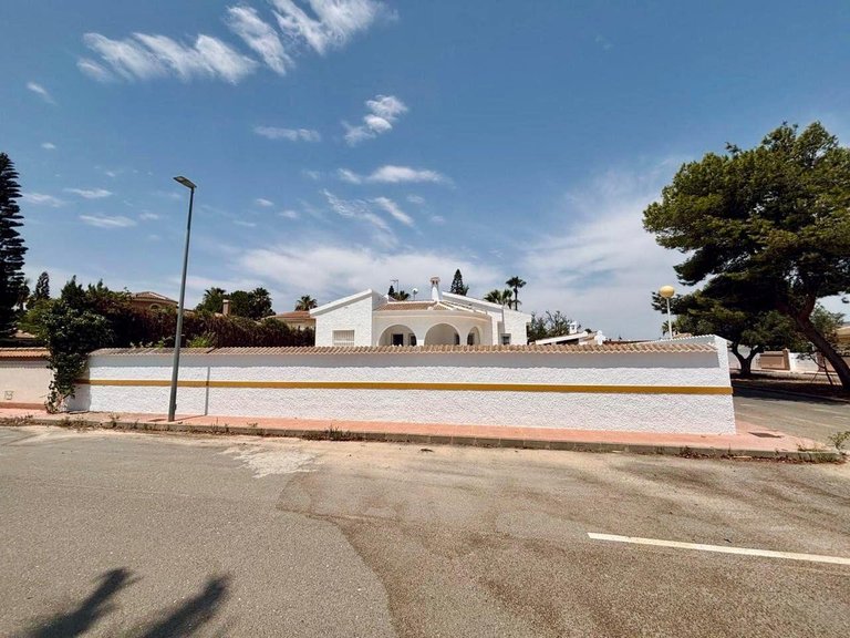 Villa for Sale in Ciudad Quesada, Alicante 2