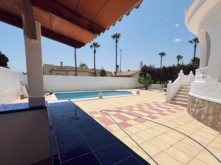 Villa for Sale in Ciudad Quesada, Alicante 4