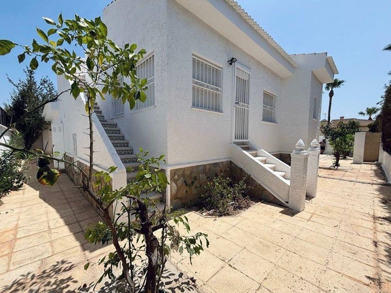 Villa for Sale in Ciudad Quesada, Alicante 7