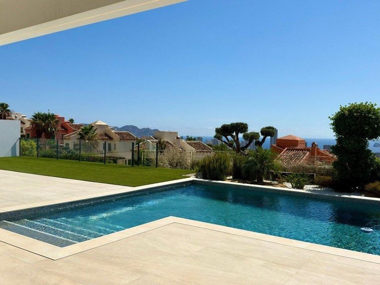 Villa for Sale in Finestrat, Alicante 9