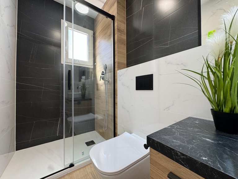 Apartment for Sale in Torrevieja, Alicante 40