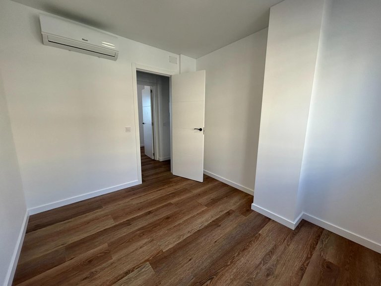 Apartment for Sale in Costa Blanca Torrevieja, Alicante 27