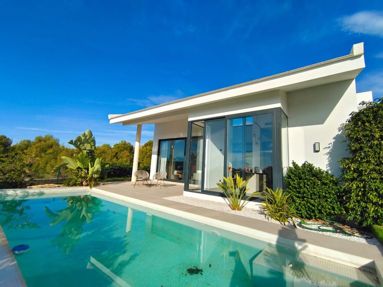 Villa for Sale in Finestrat, Alicante 1