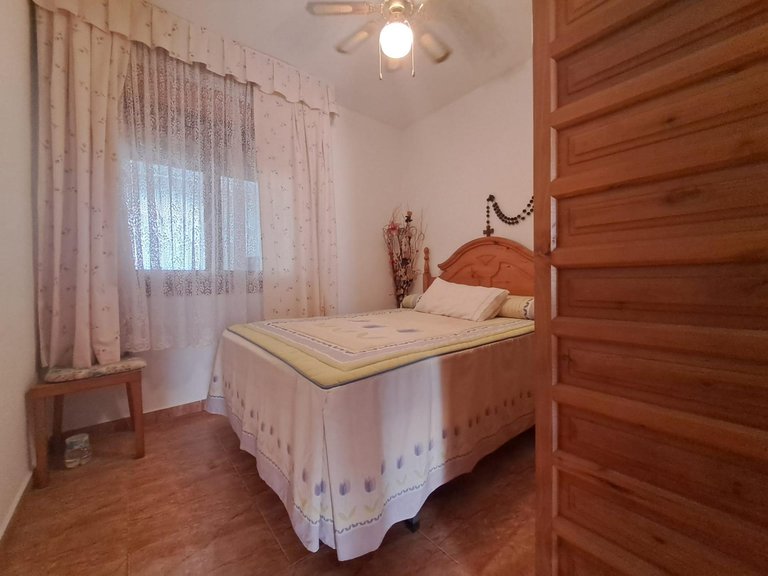 Villa for Sale in Torrevieja, Alicante 11