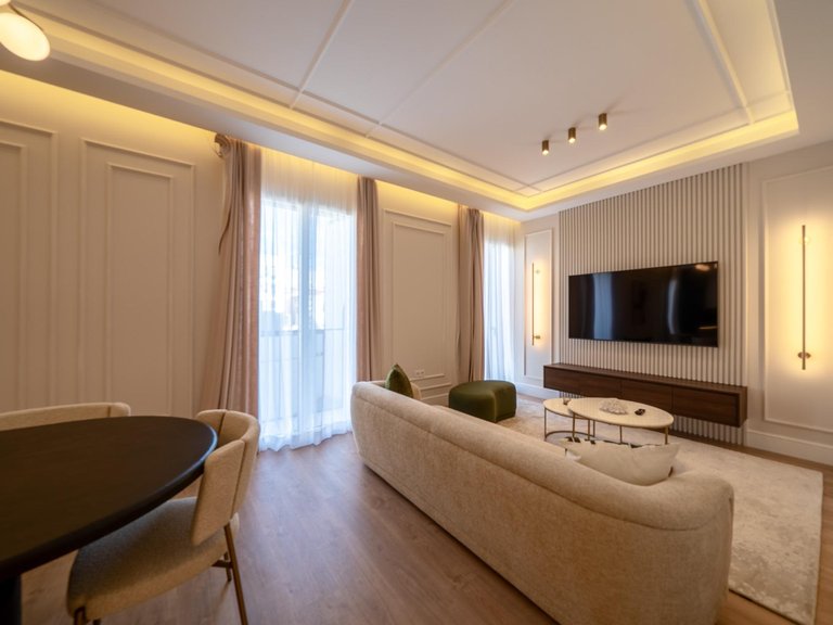 Apartment for Sale in Madrid, Madrid 5