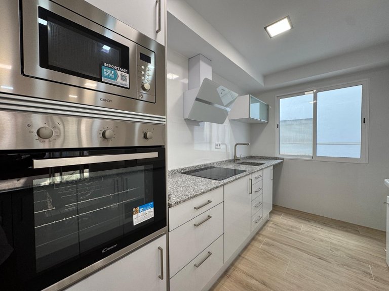Apartment for Sale in Torrevieja, Alicante 10