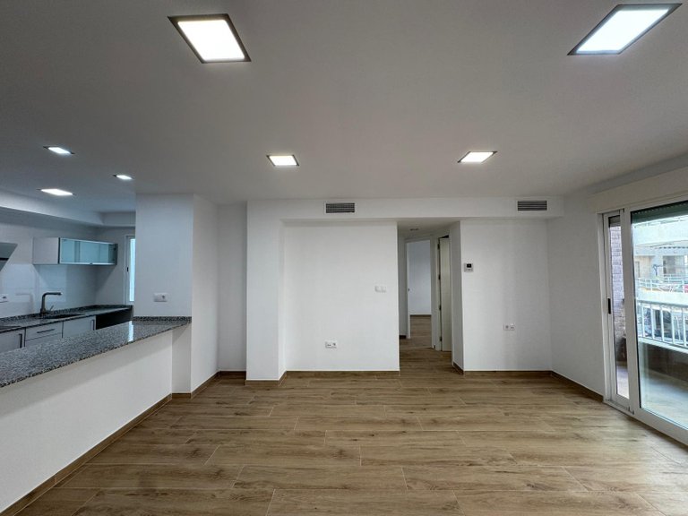 Apartment for Sale in Torrevieja, Alicante 14