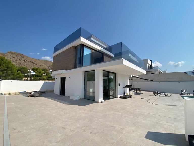 Villa for Sale in Finestrat, Alicante 9