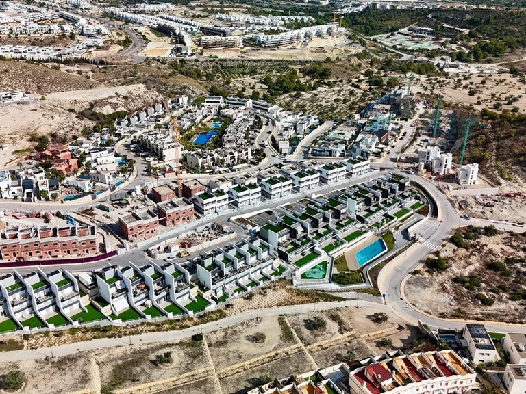 Apartment for Sale in Finestrat, Alicante 13