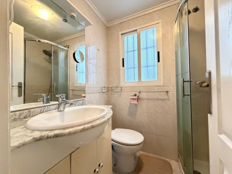 Apartment for Sale in Torrevieja, Alicante 10