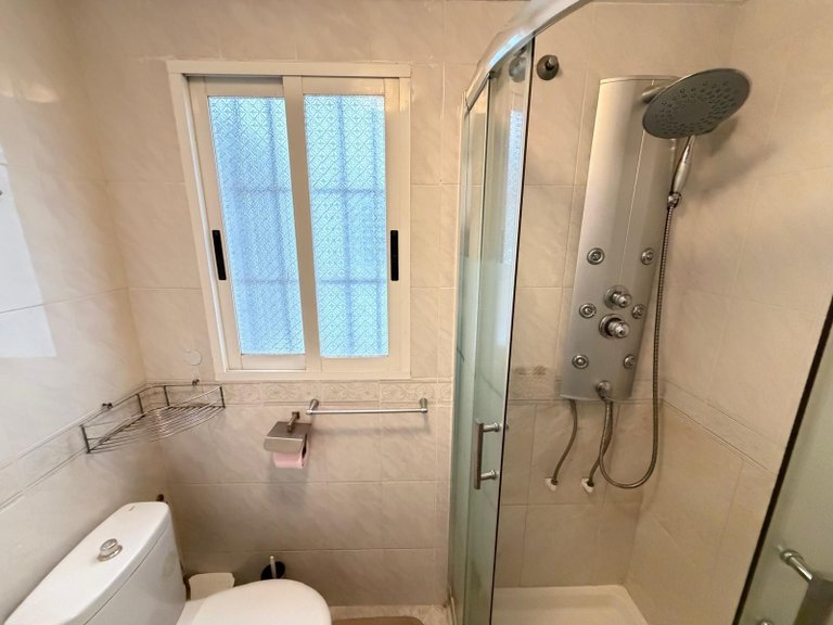 Apartment for Sale in Torrevieja, Alicante 13
