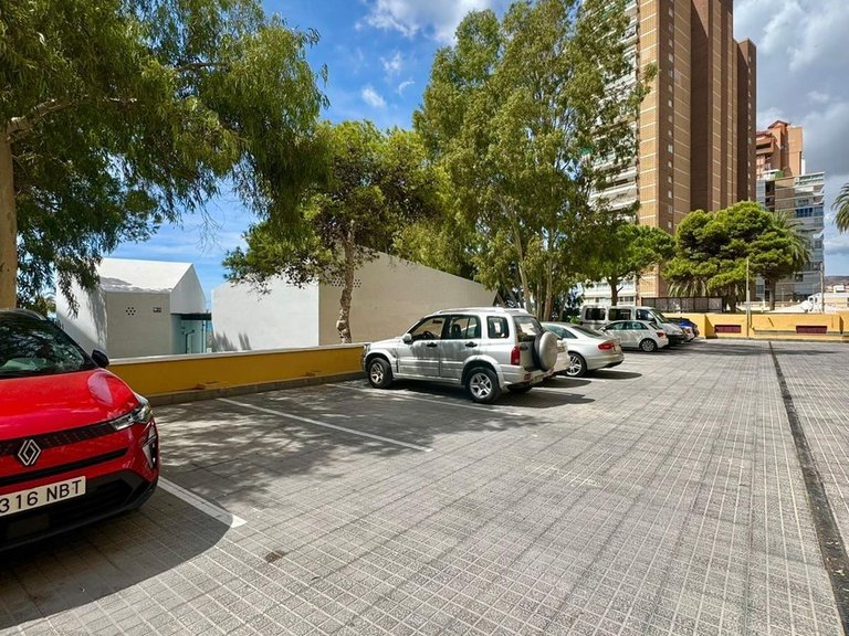 Apartment for Sale in Benidorm, Alicante 11