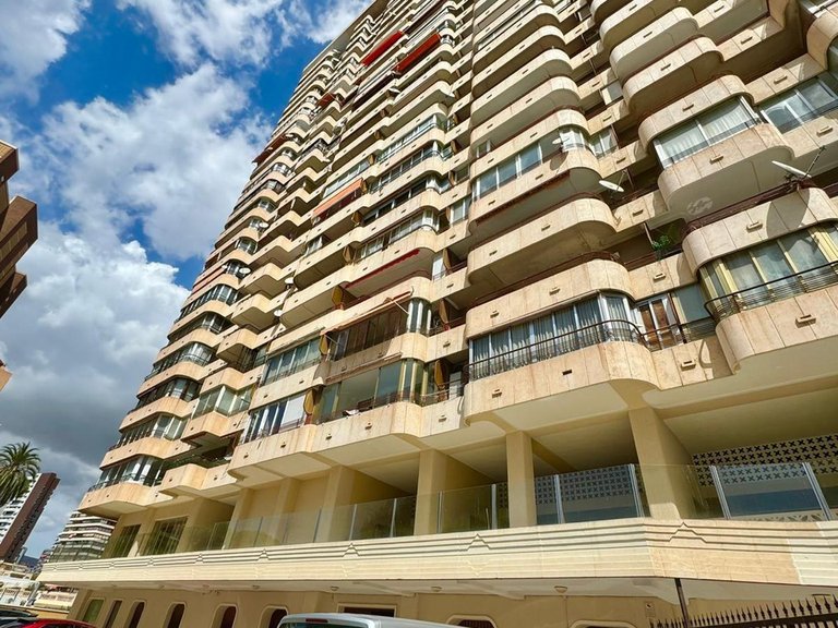 Apartment for Sale in Benidorm, Alicante 8