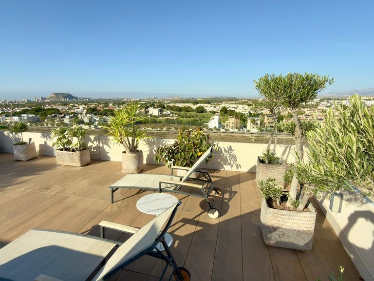 Apartment for Sale in Alicante, Alicante 2