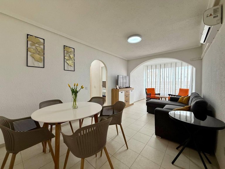 Apartment for Sale in Torrevieja, Alicante 1