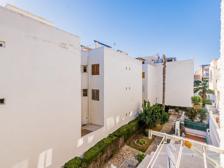 Apartment for Sale in Torrevieja, Alicante 14