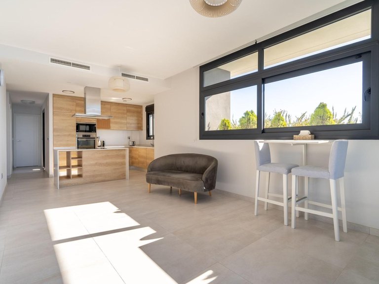 Apartment for Sale in Benidorm, Alicante 2