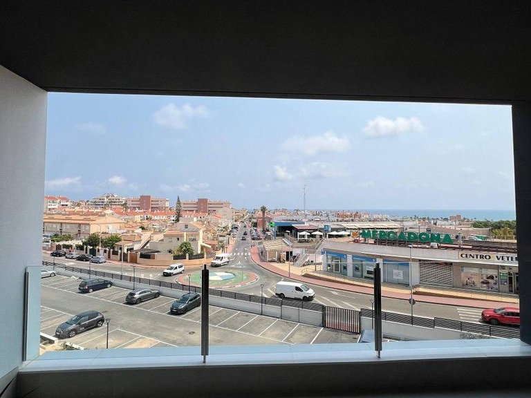 Apartment for Sale in Torrevieja, Alicante 11