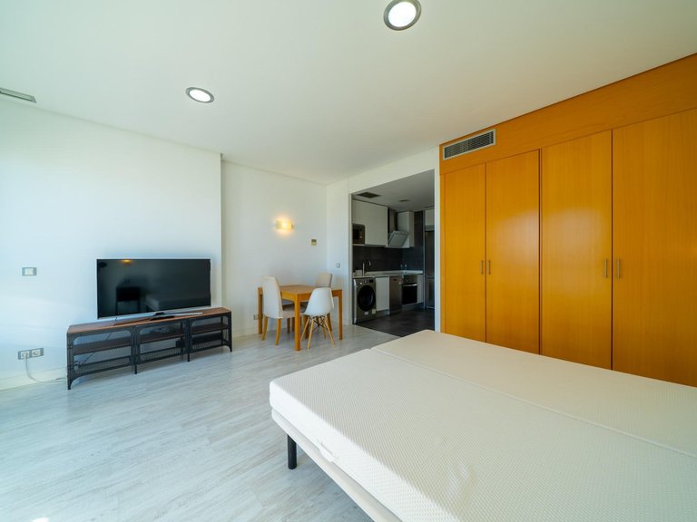 Apartment for Sale in Madrid, Madrid 11
