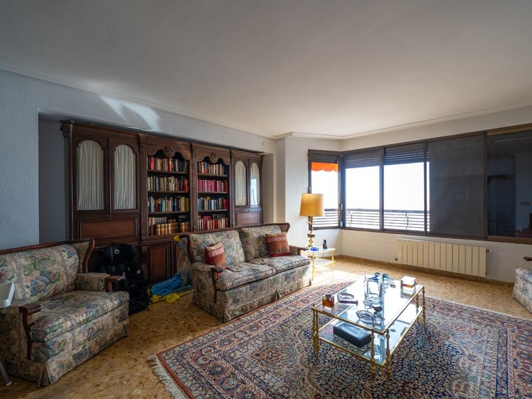 Apartment for Sale in Alicante, Alicante 14