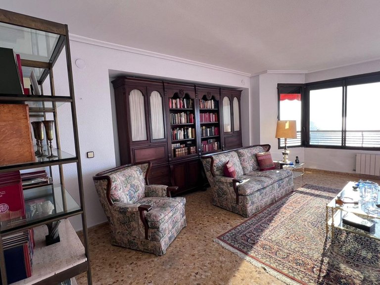 Apartment for Sale in Alicante, Alicante 3