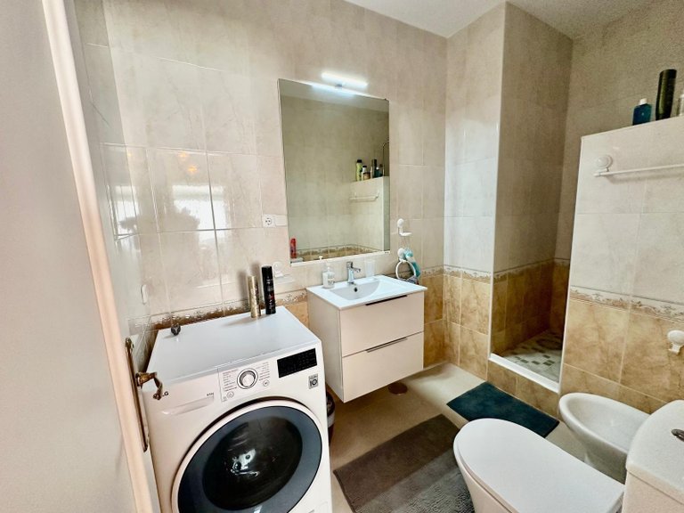Villa for Sale in Torrevieja, Alicante 11