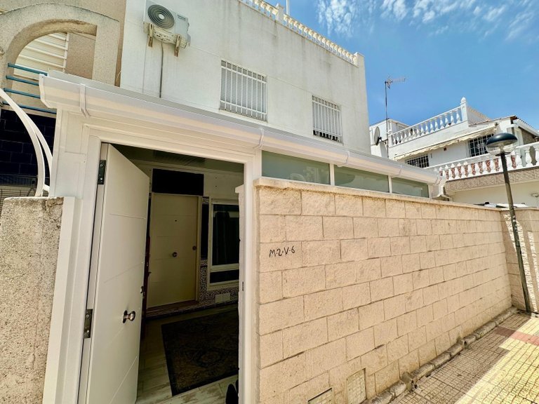 Villa for Sale in Torrevieja, Alicante 6