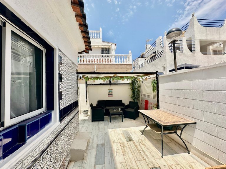 Villa for Sale in Torrevieja, Alicante 8