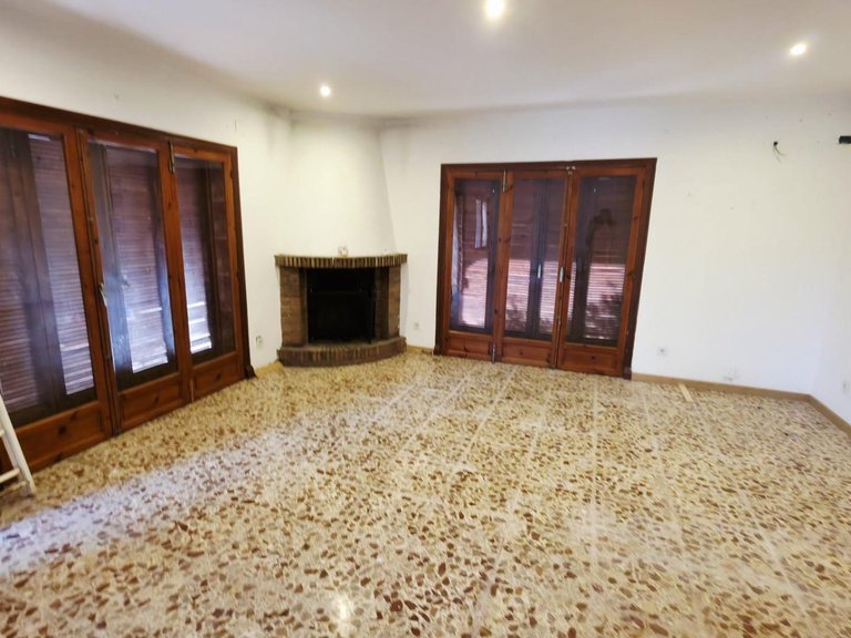 Villa for Sale in Alicante, Alicante 11