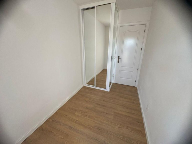 Apartment for Sale in Madrid, Madrid 11